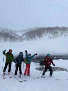 ニセコ五色周辺バックカントリー　タクト