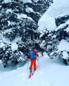 ガイドオフィス タクト　旭岳バックカントリー＾