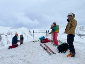 春バックカントリー　2023タクト　十勝三段山