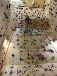 小樽　赤岩小屋　インドアクライミングウォール