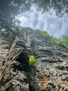 名寄　クライミング見晴岩 ガイドオフィス タクト 