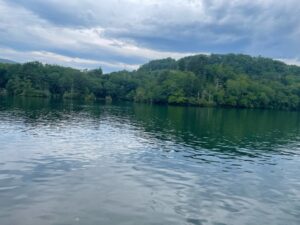 道東　森と湖の国　阿寒湖　雄阿寒岳　タクト 