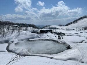 チセヌプリバックカントリー　ガイドオフィス タクト