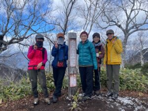 南ペトウトル山