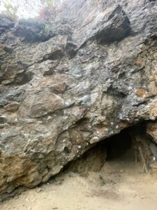 義経岩クライミング　洞爺湖