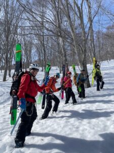 ガイドオフィスタクト  